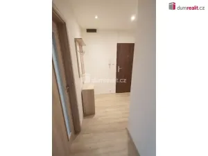 Pronájem bytu 2+kk, Praha - Michle, Podle Kačerova, 41 m2