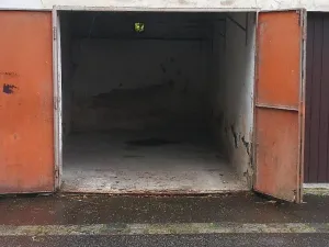 Prodej garáže, Praha - Dejvice, Glinkova, 16 m2