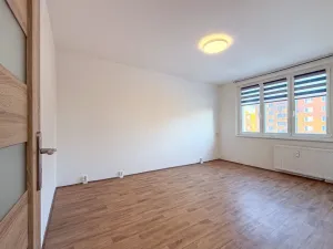 Prodej bytu 2+1, Chomutov, Zahradní, 53 m2