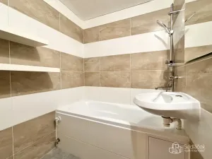 Pronájem bytu 2+1, Sokolov, Jelínkova, 53 m2