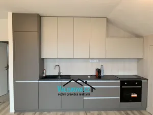 Pronájem bytu 2+kk, Kroměříž, 66 m2