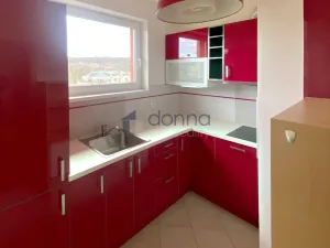 Pronájem bytu 2+1, Praha, Nademlejnská, 39 m2