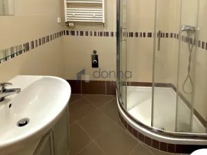 Pronájem bytu 2+1, Praha, Nademlejnská, 35 m2