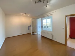 Pronájem bytu 2+1, Praha, Nademlejnská, 35 m2