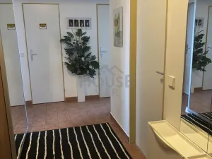 Prodej bytu 2+1, Odolena Voda, 67 m2