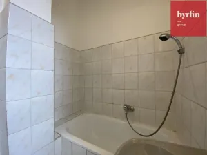 Pronájem bytu 2+1, Opava, Horovo náměstí, 79 m2