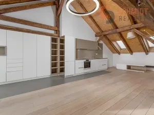 Prodej bytu 3+kk, Mikulov, Komenského, 87 m2