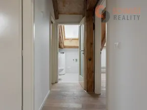 Prodej bytu 3+kk, Mikulov, Komenského, 87 m2