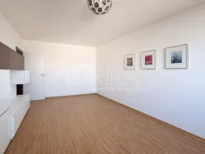 Pronájem bytu 3+1, Praha - Letňany, Bukovecká, 75 m2