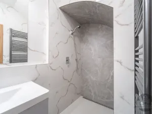 Pronájem bytu 2+kk, Praha - Karlín, Sokolovská, 40 m2