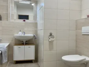 Pronájem bytu 1+1, Praha - Záběhlice, Aubrechtové, 36 m2