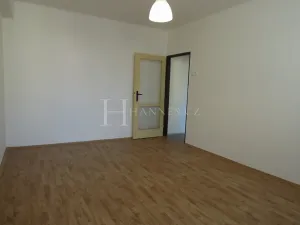 Pronájem bytu 2+1, Praha - Vršovice, Na louži, 55 m2