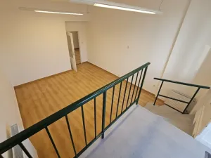 Pronájem kanceláře, Praha, Pod Nuselskými schody, 105 m2