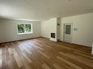 Prodej rodinného domu, Březová-Oleško, V Lísku, 160 m2
