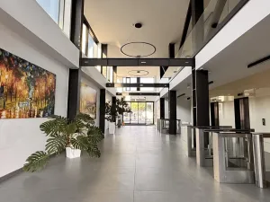 Pronájem kanceláře, Brno, Šumavská, 483 m2