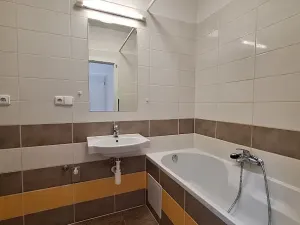 Pronájem bytu 2+kk, Praha - Vokovice, Na dlouhém lánu, 40 m2
