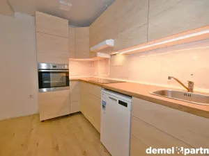 Pronájem rodinného domu, Bransouze, 58 m2