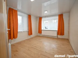 Pronájem rodinného domu, Bransouze, 58 m2