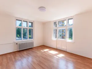 Pronájem bytu 3+1, Úpice, Na Veselce, 80 m2