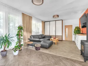 Prodej rodinného domu, Mladé Buky - Hertvíkovice, 144 m2