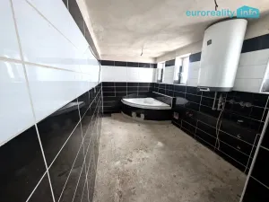 Prodej zemědělské usedlosti, Lom, 300 m2
