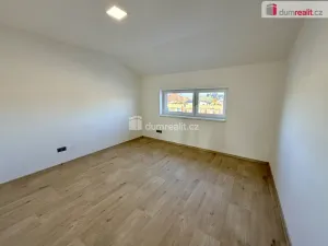 Pronájem rodinného domu, Huštěnovice, 136 m2