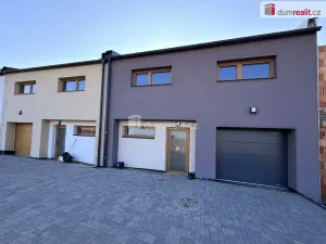 Pronájem rodinného domu, Huštěnovice, 136 m2