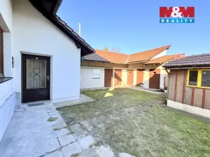 Pronájem rodinného domu, Pardubice - Svítkov, Hradčanská, 90 m2