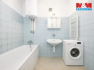 Prodej bytu 2+1, Olomouc - Hejčín, Ladova, 60 m2