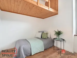 Prodej bytu 3+1, Beroun - Beroun-Zavadilka, Husova, 58 m2