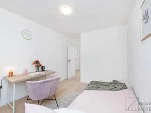 Prodej bytu 4+kk, Praha - Strašnice, Na vrších, 71 m2