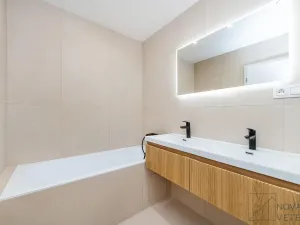 Prodej bytu 4+kk, Praha - Žižkov, Křivá, 100 m2