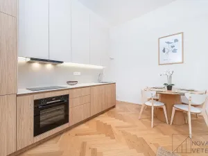 Prodej bytu 3+kk, Praha - Smíchov, Hořejší nábřeží, 85 m2