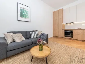 Prodej bytu 3+kk, Praha - Smíchov, Hořejší nábřeží, 85 m2