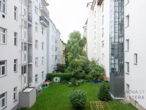 Prodej bytu 3+kk, Praha - Smíchov, Hořejší nábřeží, 85 m2