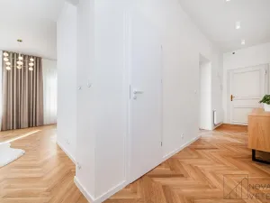 Prodej bytu 2+kk, Praha - Vinohrady, Chodská, 64 m2