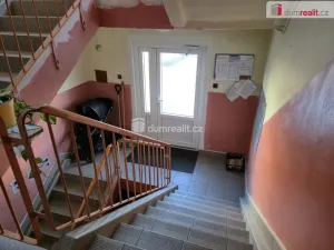 Prodej bytu 2+1, Kaplice, Omlenická, 52 m2