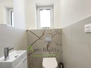 Pronájem rodinného domu, Frymburk, 97 m2