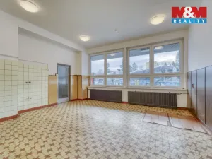Pronájem obchodního prostoru, Klatovy - Klatovy III, Nádražní, 103 m2