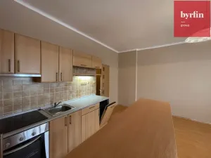 Prodej bytu 1+kk, Opava, U Hliníku, 32 m2