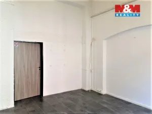 Pronájem obchodního prostoru, Kladno, Váňova, 35 m2