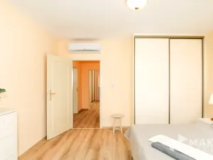 Pronájem bytu 3+kk, Praha - Vinohrady, Máchova, 100 m2