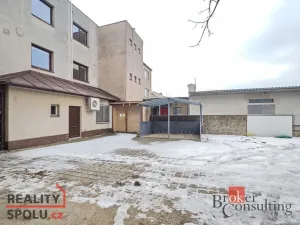 Pronájem kanceláře, Pardubice - Zelené Předměstí, V Ráji, 740 m2