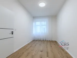 Prodej bytu 2+kk, Praha - Nusle, U křížku, 37 m2