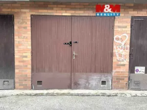Prodej garáže, Plzeň, Pod Lesem, 18 m2