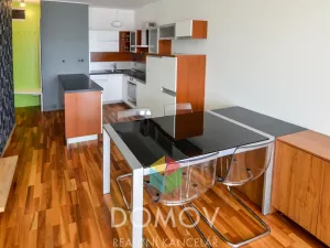 Pronájem bytu 2+kk, Beroun, Nad Paloučkem, 61 m2