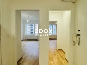 Prodej bytu 3+1, Praha - Vinohrady, Hradecká, 95 m2