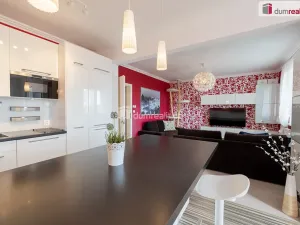 Prodej bytu 4+kk, Praha - Čakovice, Ke stadionu, 98 m2