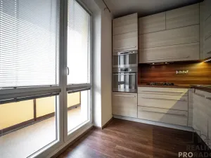 Pronájem bytu 2+1, Ostrava - Poruba, Zdeňka Štěpánka, 52 m2