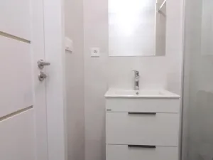 Prodej bytu 2+kk, Praha - Prosek, Prosecká, 40 m2